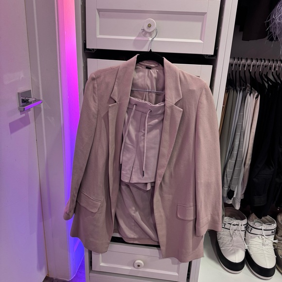 ALLSAINTS SET Aleida Tri Blazer + Aleida Tri Tailored Short in Dusty Pink - Picture 4 of 15